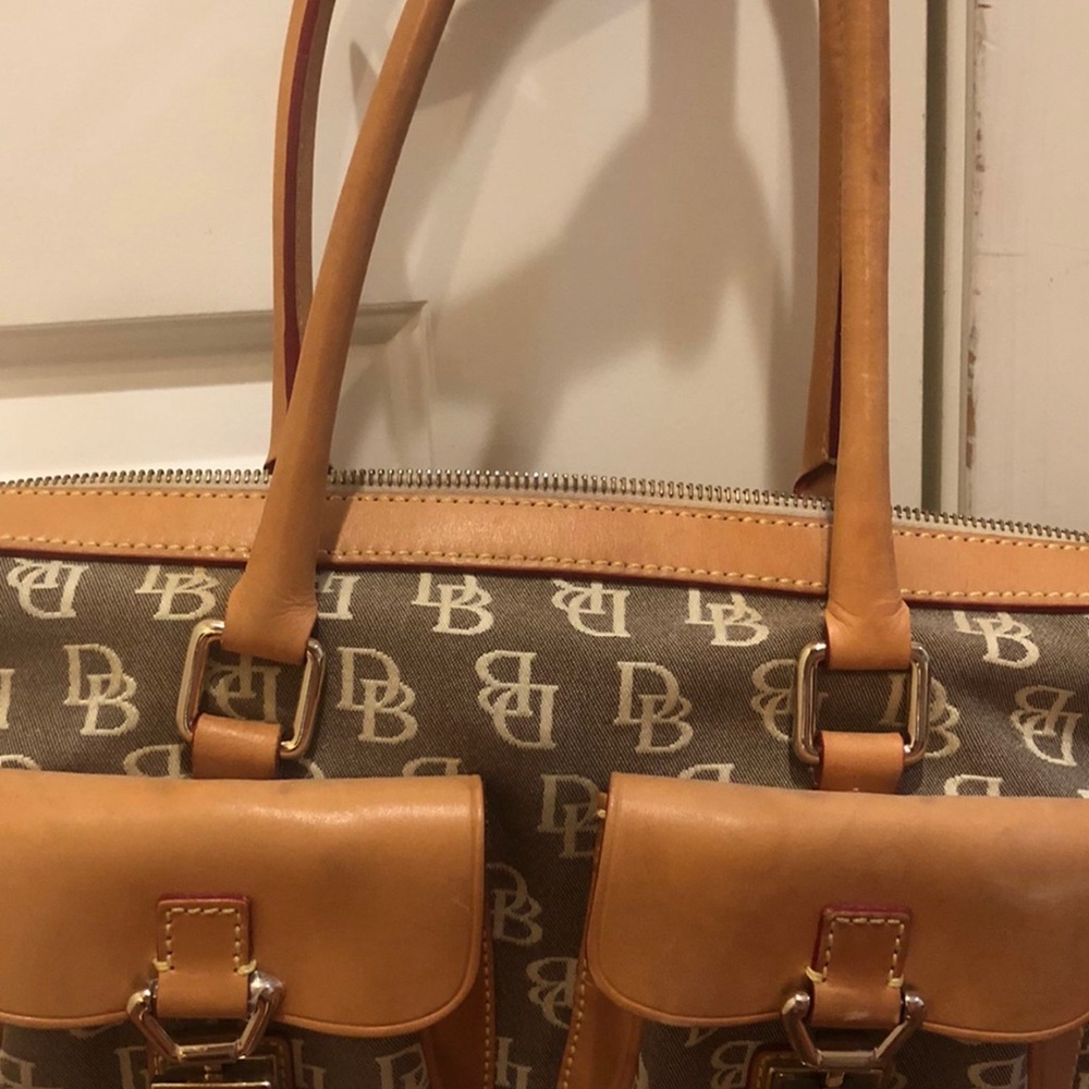 Dooney & Bourke Purse